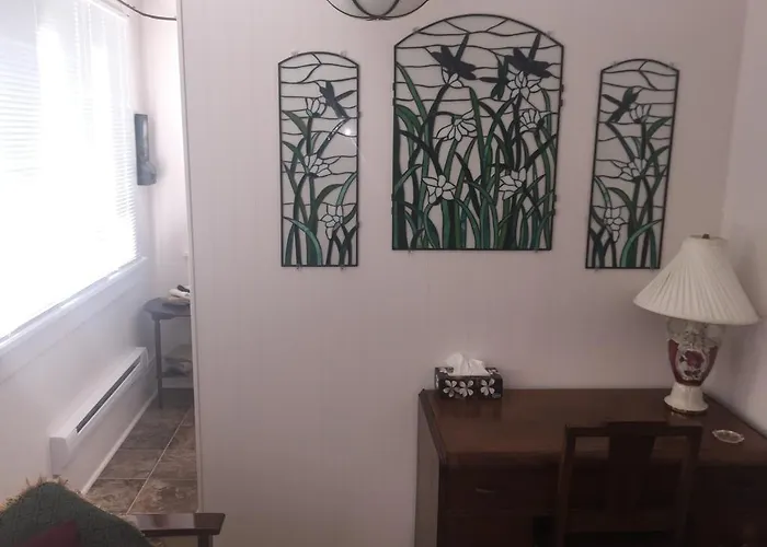 Queen Suite