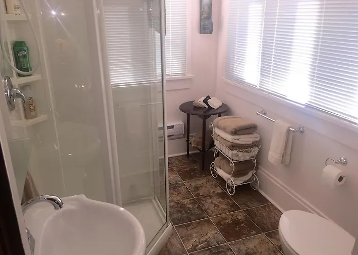 Queen Suite